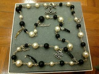 RARE CHANEL 2010 Paris - Venice Cruise Long Necklace Charms Black Gold Pearl Coco 2