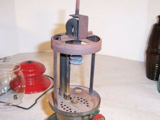 Vintage Coleman lantern,  model 200,  red and green,  1951, 8