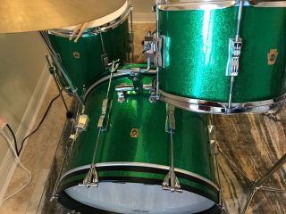 Vintage Ludwig Green Sparkle Drums (all) 20 " Bass,  12 " Tom,  14 " Floor