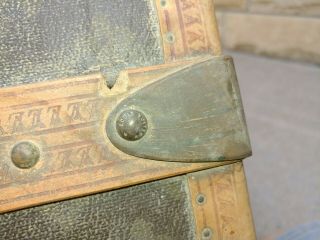 ANTIQUE LEATHER LOUIS VUITTON LUGGAGE SUITCASE IN POOR 9