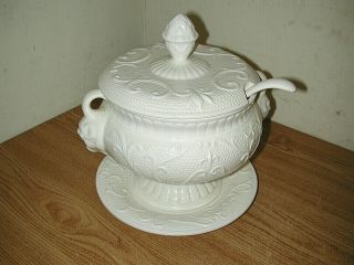 Vintage Large Ceramic Porcelain Lidded Soup Tureen W/ Platter & Ladle Japan Made