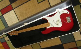 Fender Precision Bass,  1982 Vintage Fender P Bass,  CBS Fullerton Factory w/ OHSC 8