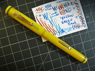 vtg YELLOW Fountain Pen w/ GREEN BANDS 1920s Flex 14K Gold Nib Unique : -) E.  R. 2