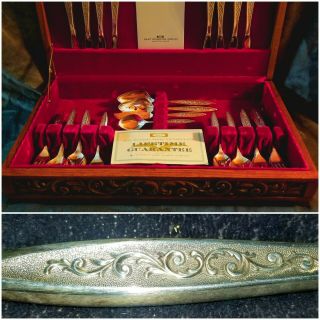 1847 Rogers Bros Silverware Flatware Esperanto Set Carved Wood