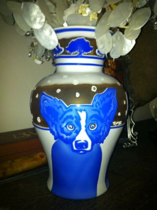 Rare George Rodrigue Pilgrim Blue Dog Vase - Winter Fest Cameo Glass 35