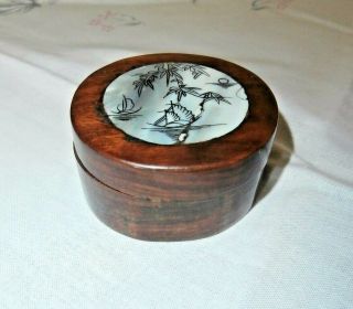 Vintage Chinese Lacquered Small Trinket Box With Mother Of Pearl Insert Lid