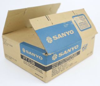 NOS Vintage Sanyo InDash High Power Mini Size AM/FM Cassette Car Stereo FT C38 4