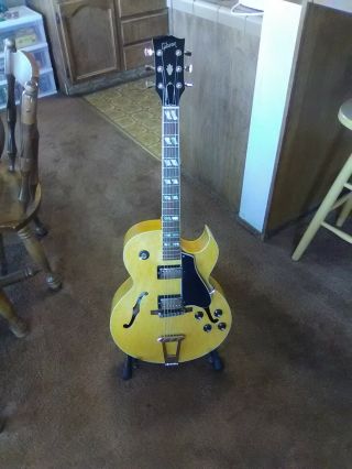 Vintage Gibson Es - 175 Guitar