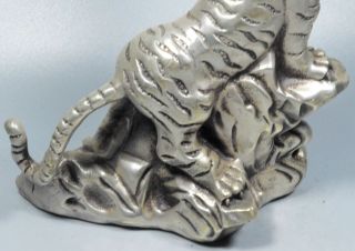 Collectable Handwork Old Miao Silver Carve Exorcism Tiger Souvenir Tibet Statue 5