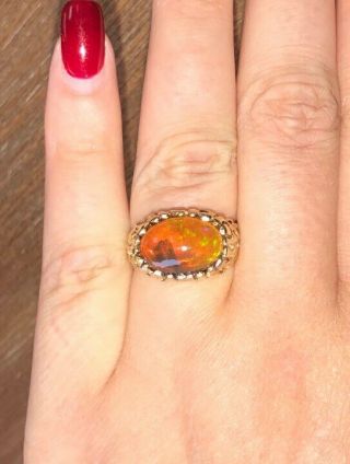 Solid 14k Yellow Gold Orange Mexican Fire Opal Ring Oval Unusual Vintage Sz 6.  5
