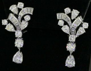 Vintage 1950s Platinum Elegant 9.  0ct Vs Diamond Cluster Dangle Earrings