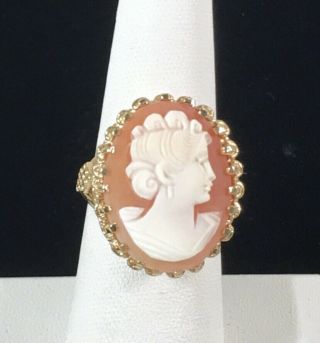 Vintage 10k Gold Carved Shell Cameo Ring