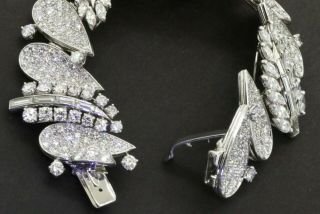 Heavy vintage 1950s Platinum 20.  0CTW VS diamond cluster leaf link bracelet 5