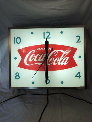 Vintage Swihart 1960s Coca Cola Fishtail Soda 15 " Lighted Clock “awesome Cond.  