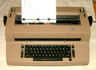 Vtg 1982 Ibm Selectric Ii Correcting Typewriter W/ Ribbon