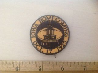 Vintage University of Iowa Oct.  17,  1925 Hawkeyes Football Homecoming pin button 6