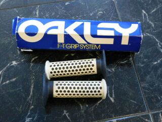 Nos Black/white 1980s Oakley F1 Grips Old School Bmx Vintage Bmx Diamond Back