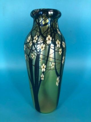 Vintage Orient & Flume Art Glass Iridescent Hawthorne 10.  5 