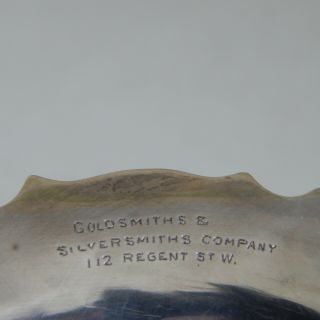 A fine solid silver antique tazza - the Goldsmiths & Silversmiths Co London 1912 7