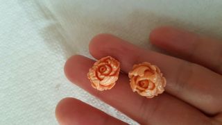 Vintage Natural Coral Japanese Momo Carved Flowers For Ring / Earrings