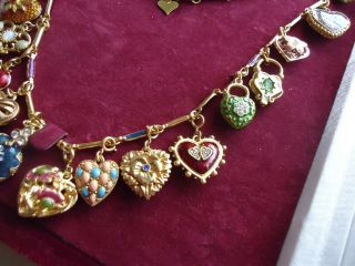 Joan Rivers COMPLETE 19 Charm Hearts & Flowers Necklace 7