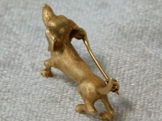 VTG 1950 ' s DACHSHUND DOG WITH RUBY EYES 14K YELLOW GOLD BROOCH PIN 6.  7 grams 3