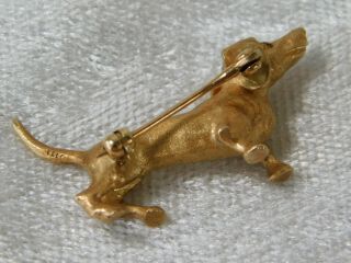 VTG 1950 ' s DACHSHUND DOG WITH RUBY EYES 14K YELLOW GOLD BROOCH PIN 6.  7 grams 4