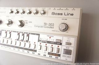 Roland TB303 TB - 303 Vintage Bassline Perfect 7