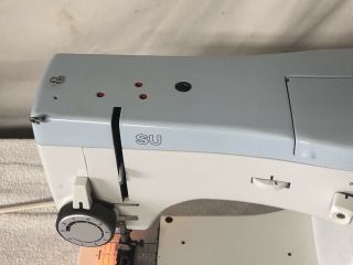 Vintage ELNA SU Type 62D Sewing Machine W Case 3