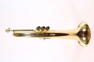 Conn ' Vintage One ' 1FR Professional Flugelhorn Brass Lacquer 2
