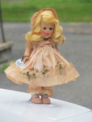Vintage 1950s Near Vogue Ginny Doll,  All Mistress Mary with Tag 8