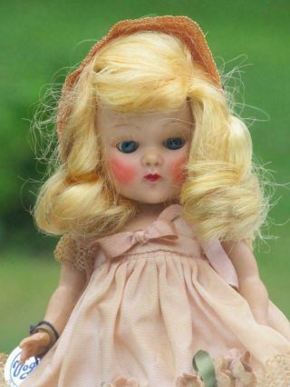 Vintage 1950s Near Vogue Ginny Doll,  All Mistress Mary with Tag 9