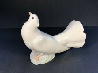 Vintage Lladro Porcelain White Peace Dove 1015 - Issued 1969 And Retired 1994