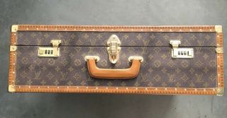 Vintage Louis Vuitton Large Monogram Suitcase Luggage Leather 26x17x8 4