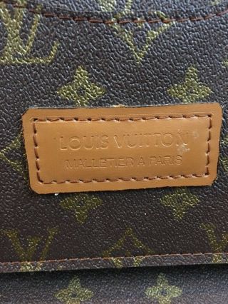 Vintage Louis Vuitton Large Monogram Suitcase Luggage Leather 26x17x8 7