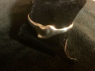 Tiffany & Co.  Elsa Peretti Sterling Silver 925 Full Heart Cuff Bracelet