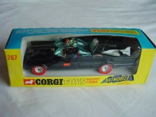 Corgi Toys Batmobile (rare Red Tyres) Batman