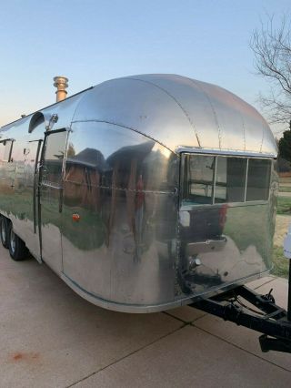 1957 Airstream Overlander 2