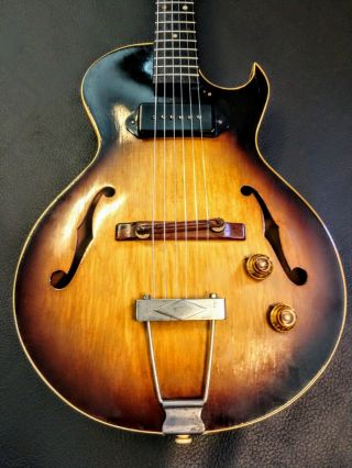 Vintage 1956 Gibson ES 140 electric semi hollow body guitar 2
