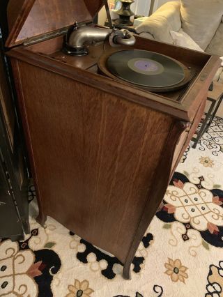 1919 Antique Victrola Victor Talking Machine Record player 6