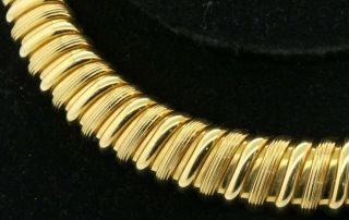 Bvlgari vintage 1980s heavy 18K gold elegant high fashion choker necklace w/ box 2