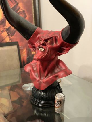 Sideshow The Lord of Darkness Life - Size 1:1 Official Bust 006/250 RARE Legend 4