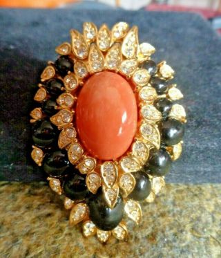 Stunning Ciner Jewels Of India Coral And Black Cabochon Pin Brooch Pendant
