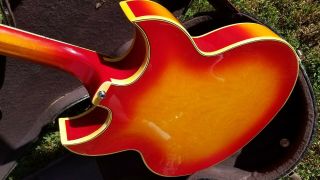 Vintage Ventura Barney Kessel Hollowbody Electric Guitar - V - 1400 - Gibson picks 6