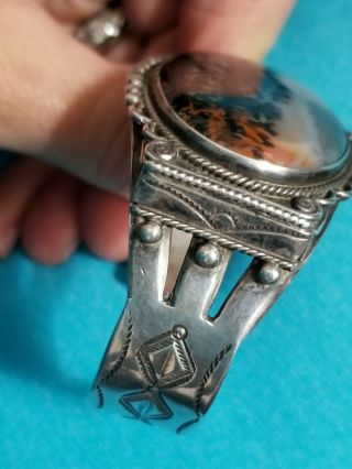 Vintage Expertly Crafted Zuni FRED WEEKOTY Petrified Wood Bracelet 10