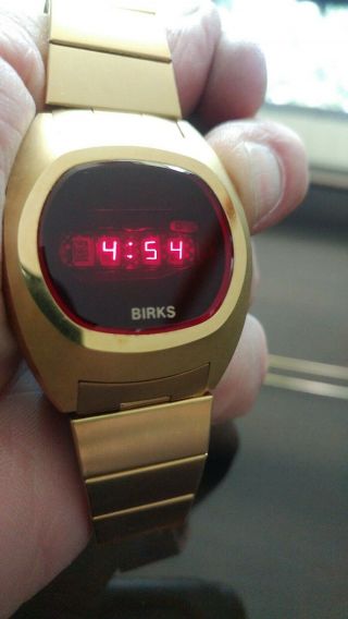 Birks Vintage Digital Led Watch With Auto Command Feature