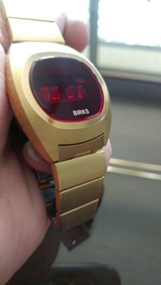 Birks Vintage digital Led Watch with auto command feature 3