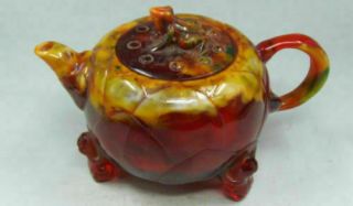 Old Chinese Wonderful Handwork Amber Carving Frog On Lotus Leaf Rare Tea Pot