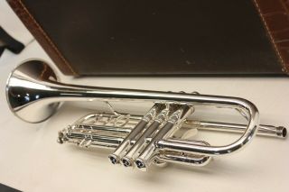 Bach Stradivarius 37 ML Trumpet Professional Horn VERY GOOD VINTAGE w Trigger 12