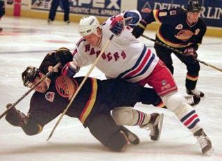 JEFF BEUKEBOOM York Rangers 1994 CCM Vintage Home NHL Hockey Jersey 4